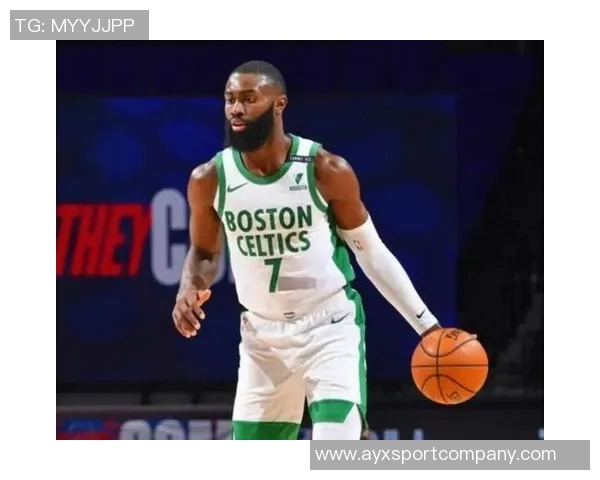 杰伦布朗第三节火力全开8投4中并罚球全中狂砍17分助力球队反击