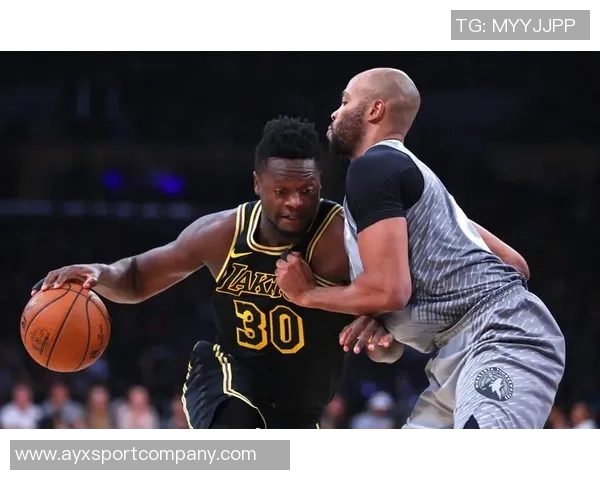 火箭队在联盟前五关键时刻的防守与进攻失衡分析